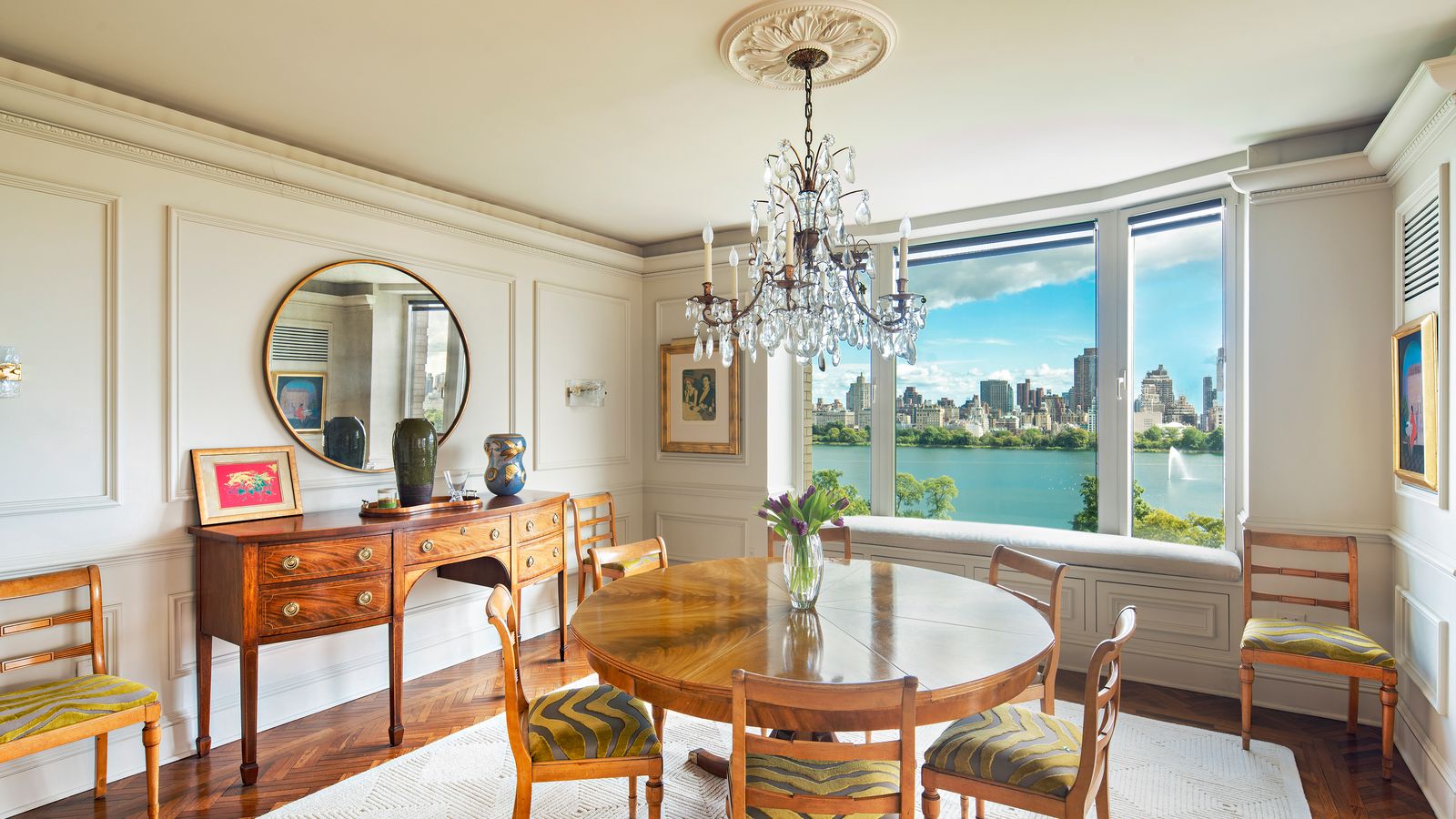 Amy Schumer Has Settled Into Her $6.25 Million Central Park Condo