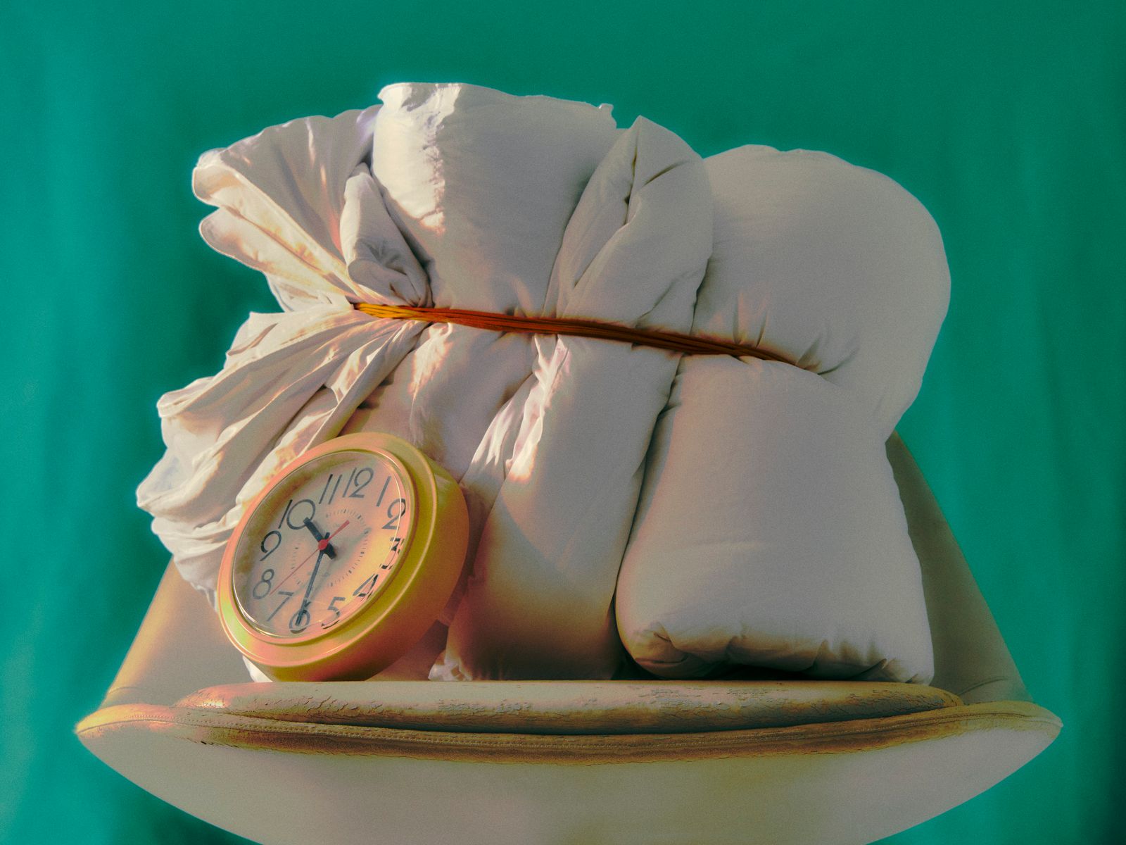 9 Comforters to Grace Your Bed This Winter and Beyond