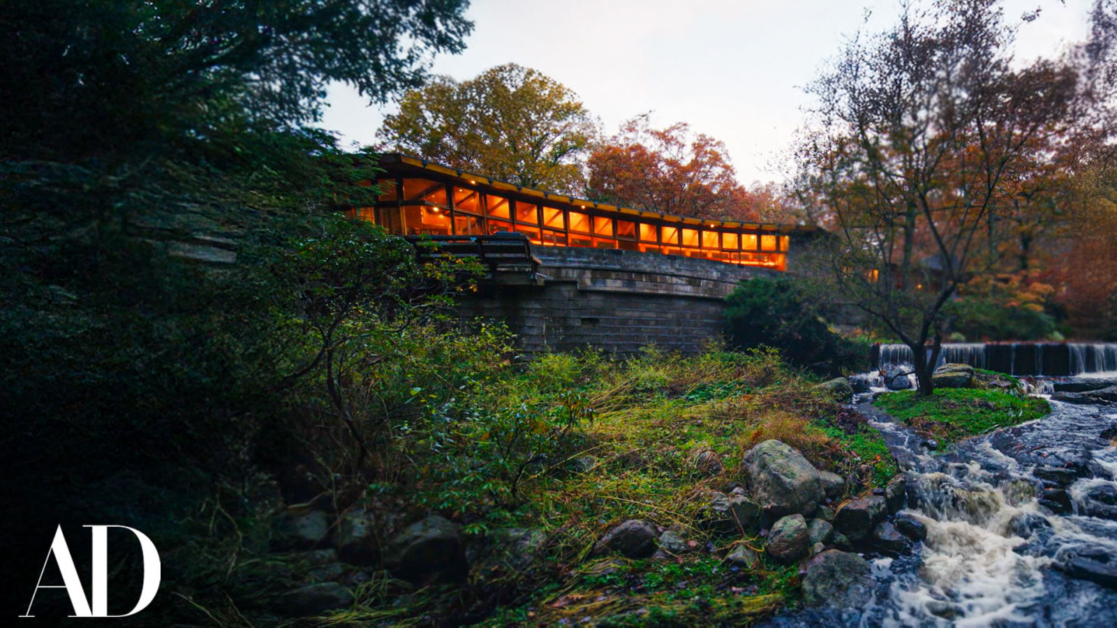 How Frank Lloyd Wright Let Nature Shape His Homes